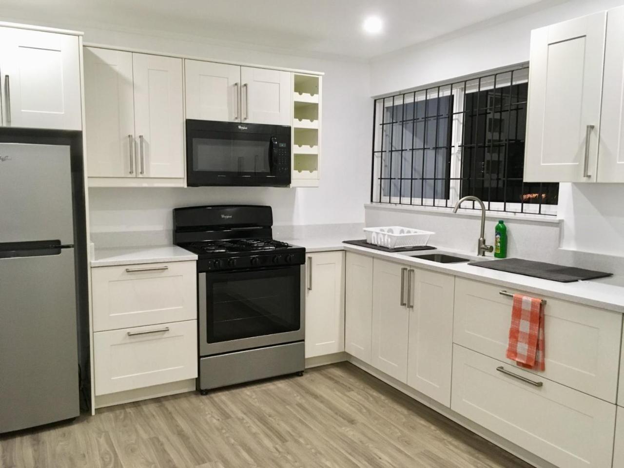 Dover Woods Apartments 크리스트 처치 외부 사진